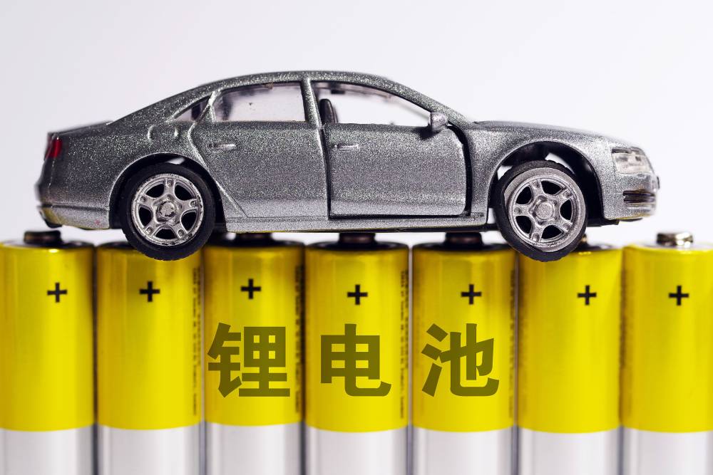 机构预计2024年全球锂电池出货量将达到1631GWh