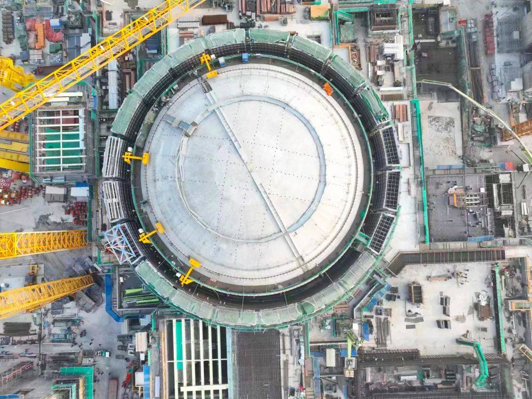 三澳核电项目1号机组完成ASP水箱吊装