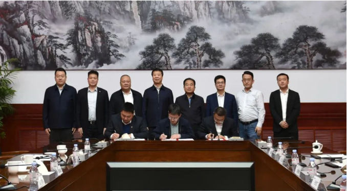 央企强强联合！国家电投、中车、中国电建签署战略合作协议