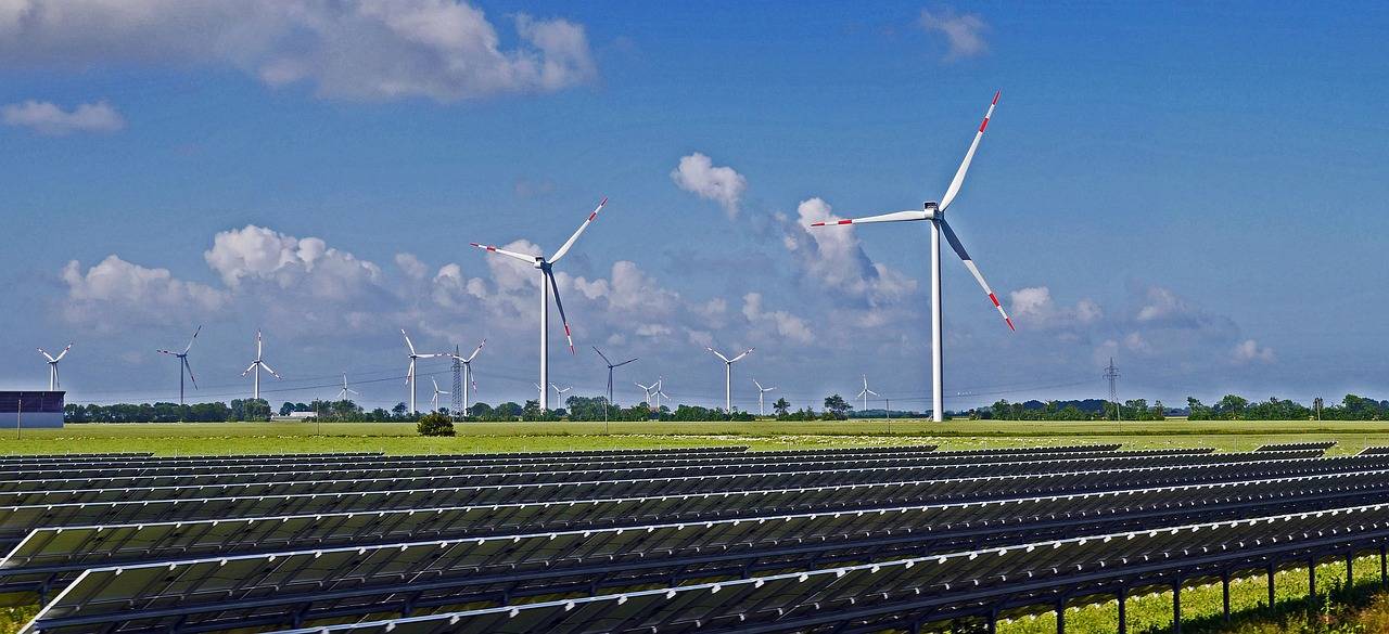 《人民日报》刊发丁焰章署名文章：助力新能源高质量发展