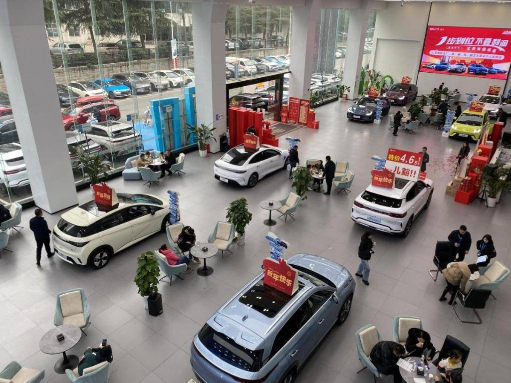 重庆：2023年18.6万辆新能源汽车免征车辆购置税超32亿元