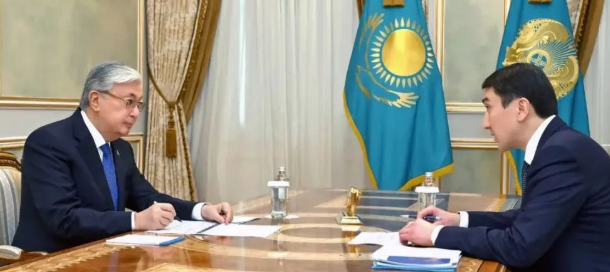 哈萨克斯坦将扩大里海石油舰队数量