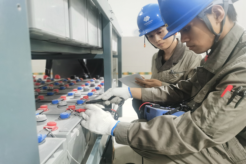 国能晋江热电公司顺利完成直流蓄电池组性能测试