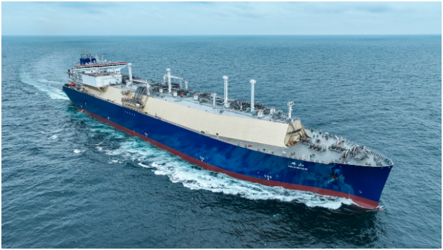 单月交两艘创纪录 中国船舶沪东中华提前7个月命名交付大型LNG船“华山”号