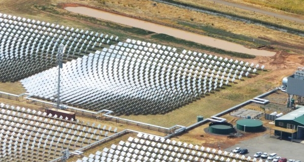 降本40%！澳大利亚为绿色甲醇工厂提供聚光太阳能热量