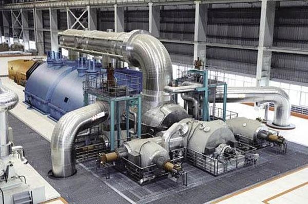 北海电厂2×1000MW机组扩建项目4号机组锅炉大板梁开始吊装
