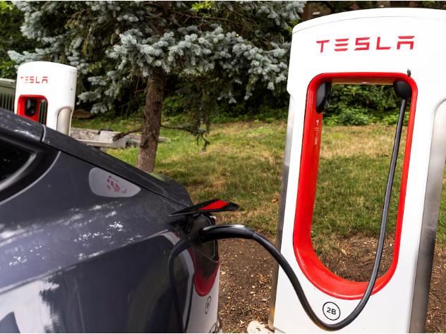 美國參議院共和黨人提議取消電動汽車稅收抵免并征收新稅