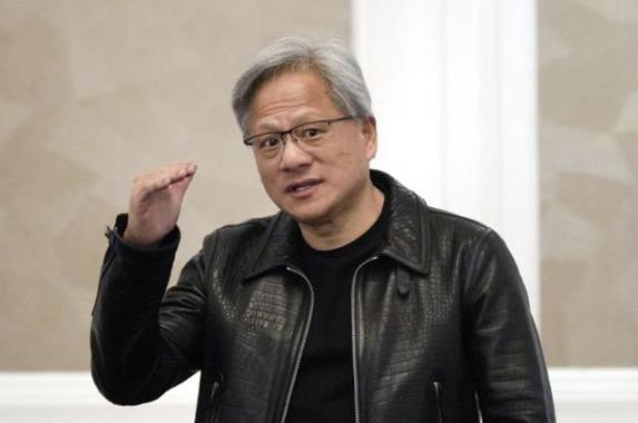 黃仁勛稱美國對華AI芯片出口管制策略失敗：英偉達(dá)中國份額暴跌